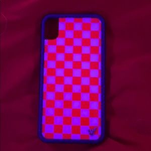 Wildflower Iphone XR Checkered Phone Case